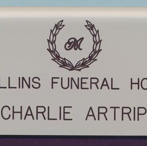 Mullins Funeral Home - pocket-0