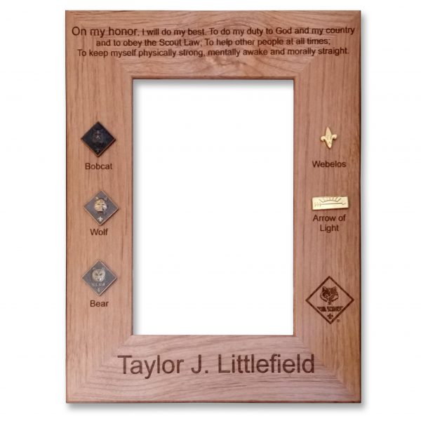7" x 9" Mom pins cub scout picture frame made from high grade wood grain.