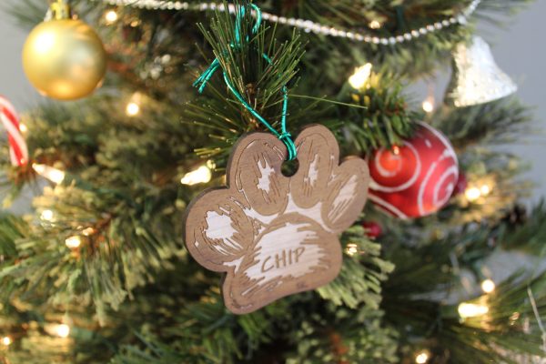 Custom Engraved Wooden Paw Ornament-14258